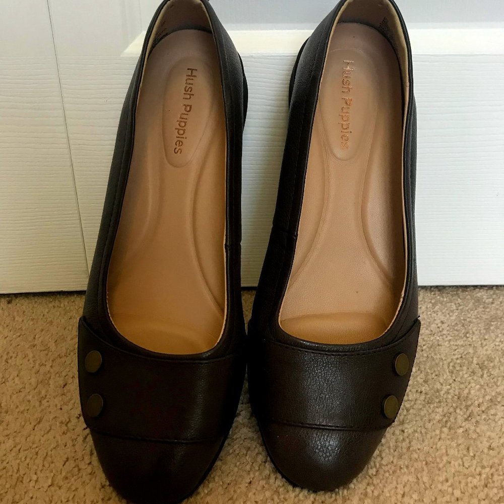 Brown Hush Puppies Flats size 9.5